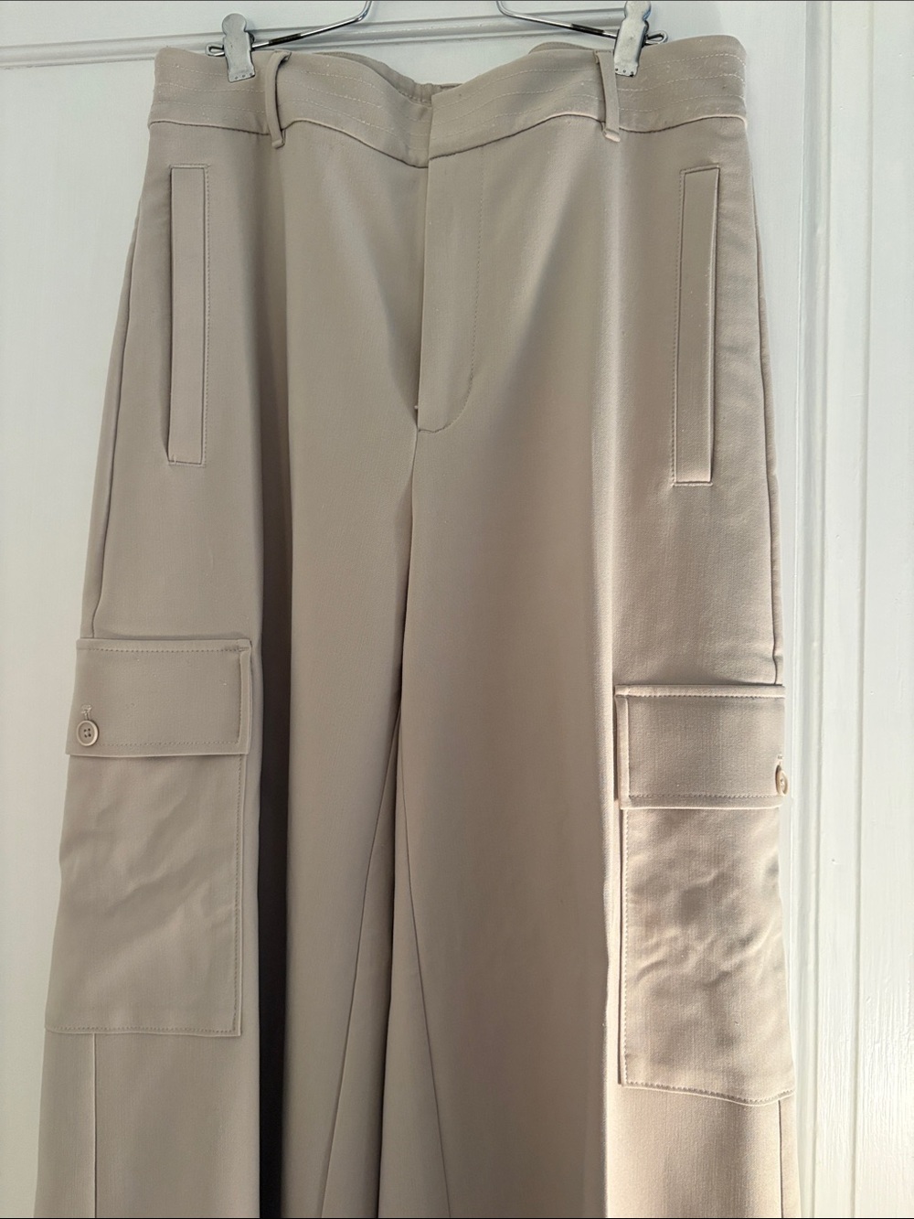 Chico's Wide-Leg Cargo Pocket Pants in Light Beige